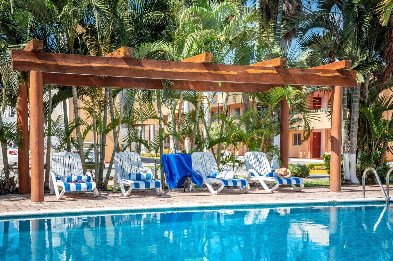 Tecnohotel Itzáes Mérida Esterno foto