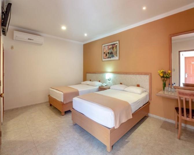 Tecnohotel Itzáes Mérida Esterno foto